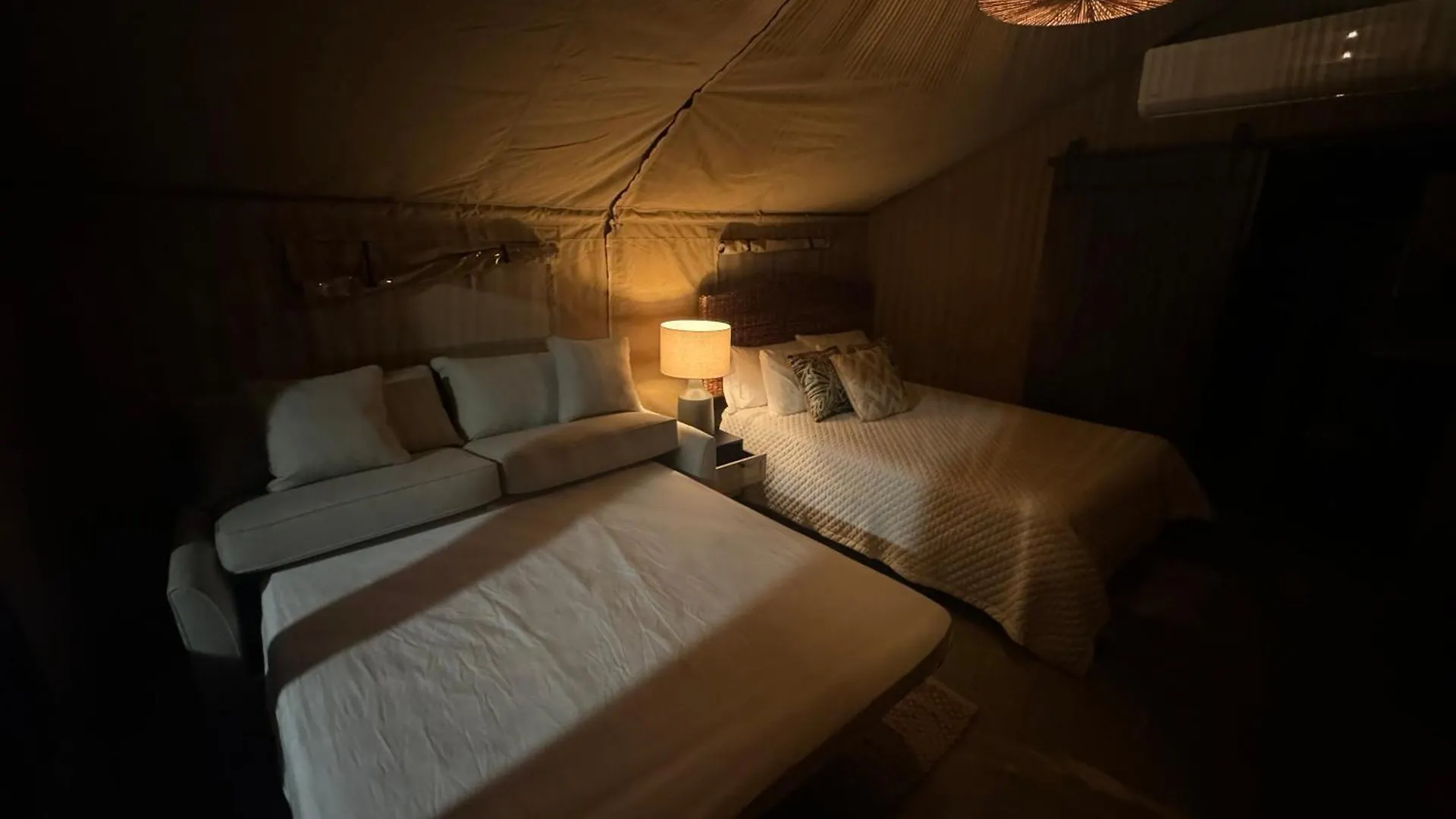 Jardin Al Bosque-Glamping Hotel San Juan Campismo de Luxo